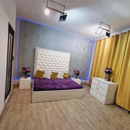 Lust Homestay Bucharest